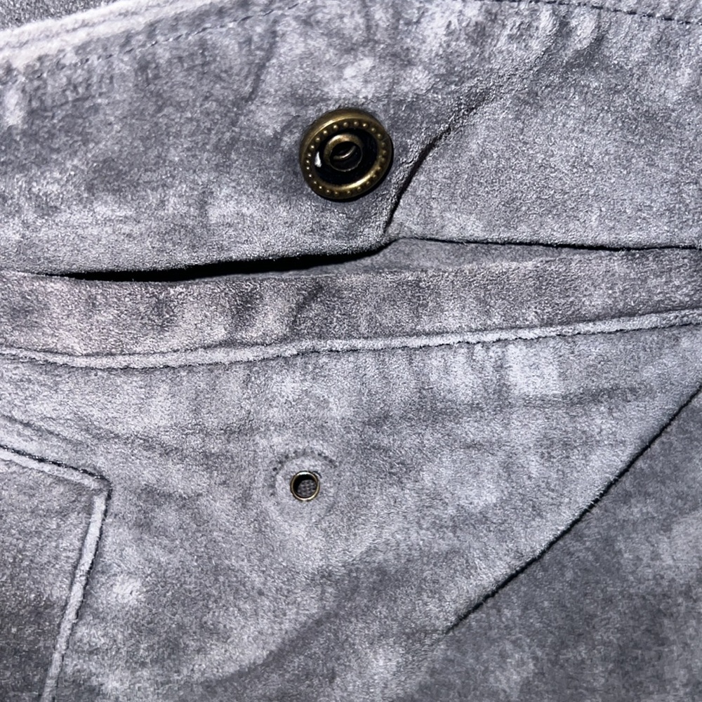 Leather jacket - Picture 3 of 7